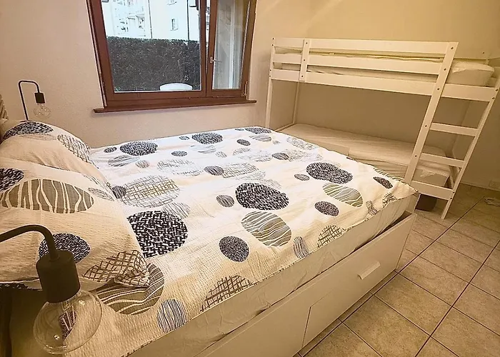아파트 Cozy Aux Bains De *