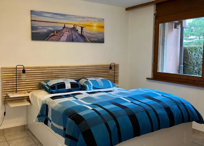아파트 Cozy Aux Bains De